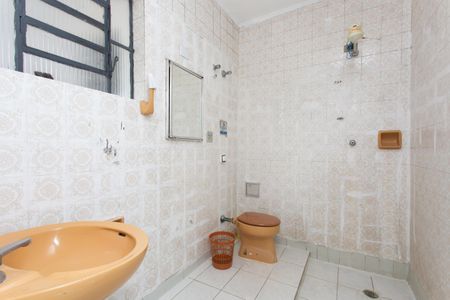 Casa para alugar com 145m², 5 quartos e sem vaga Casa para alugar com 145m², 5 quartos e sem vagaBanheiro 1