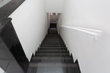 Casa para alugar com 145m², 5 quartos e sem vaga Casa para alugar com 145m², 5 quartos e sem vagaEntrada