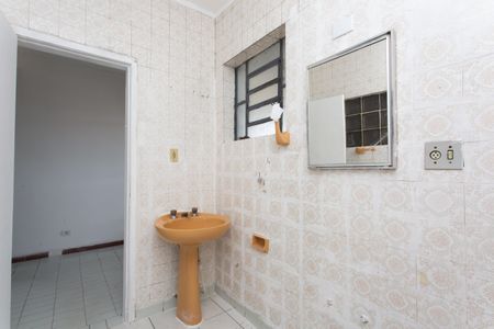 Casa para alugar com 145m², 5 quartos e sem vaga Casa para alugar com 145m², 5 quartos e sem vagaBanheiro 1