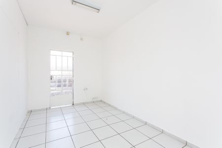 Sala de casa para alugar com 4 quartos, 145m² em Vila Sao Silvestre (zona Leste), São Paulo