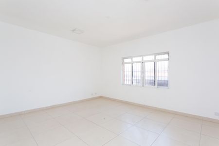 Casa para alugar com 145m², 5 quartos e sem vaga Casa para alugar com 145m², 5 quartos e sem vagaQuarto 1