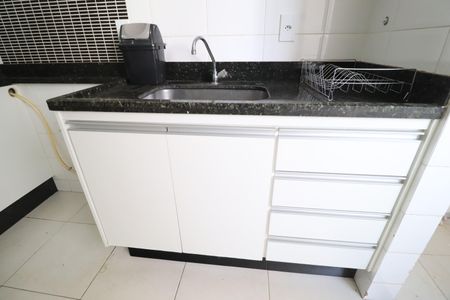 Apartamento para alugar com 65m², 2 quartos e 1 vagaCozinha