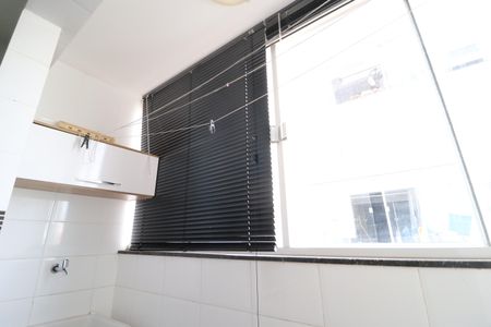 Apartamento para alugar com 65m², 2 quartos e 1 vagaCozinha