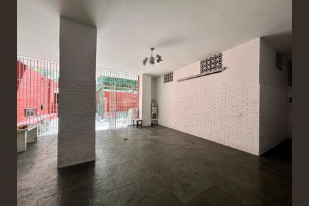 Apartamento à venda com 88m², 2 quartos e 1 vagaÁrea comum 