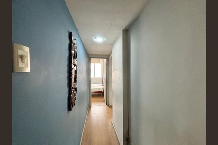 Apartamento à venda com 88m², 2 quartos e 1 vagaCorredor