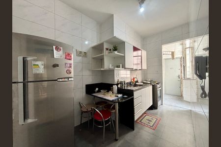 Apartamento à venda com 88m², 2 quartos e 1 vagaCozinha