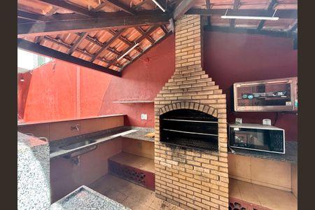 Apartamento à venda com 88m², 2 quartos e 1 vagaÁrea comum 