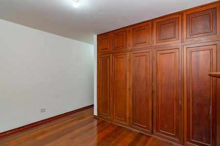 Casa à venda com 478m², 4 quartos e 6 vagasSuíte 1