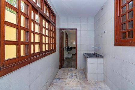 Casa à venda com 478m², 4 quartos e 6 vagasÁrea de Serviço