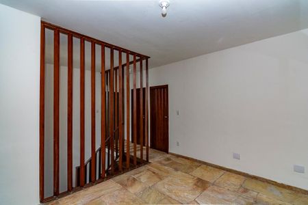 Casa à venda com 478m², 4 quartos e 6 vagasSala 2