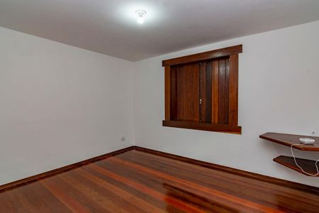 Casa à venda com 478m², 4 quartos e 6 vagasSuíte 4