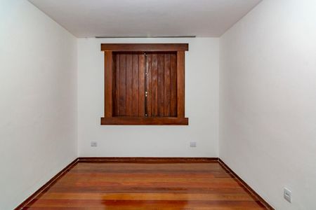 Casa à venda com 478m², 4 quartos e 6 vagasSuíte 3
