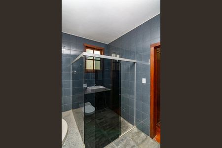 Casa à venda com 478m², 4 quartos e 6 vagasSuíte 4