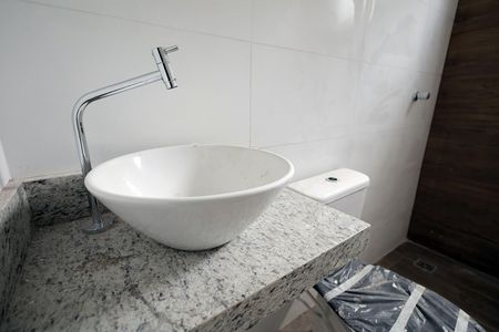 Apartamento à venda com 58m², 2 quartos e 1 vaga Apartamento à venda com 58m², 2 quartos e 1 vagaBanheiro Quarto Suíte