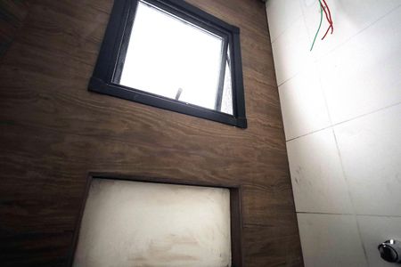 Apartamento à venda com 58m², 2 quartos e 1 vaga Apartamento à venda com 58m², 2 quartos e 1 vagaBanheiro