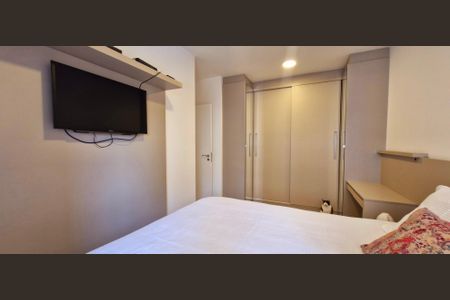 Apartamento à venda com 68m², 2 quartos e 1 vaga