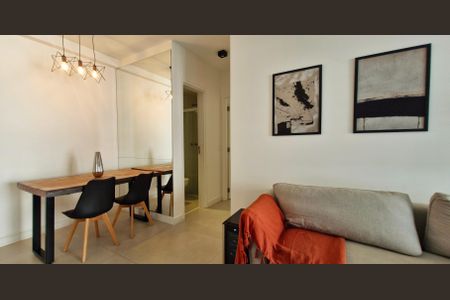 Apartamento à venda com 68m², 2 quartos e 1 vaga