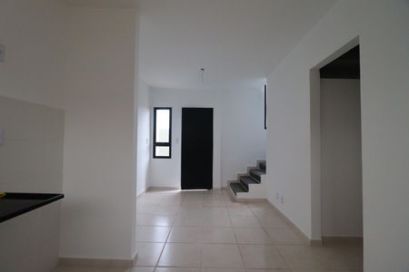 Casa de condomínio para alugar com 70m², 2 quartos e 1 vagaCozinha