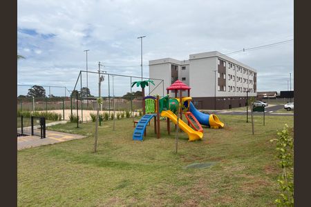 Casa de condomínio para alugar com 70m², 2 quartos e 1 vagaÁrea comum - Playground