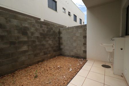 Casa de condomínio para alugar com 70m², 2 quartos e 1 vagaÁrea de Serviço