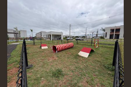 Casa de condomínio para alugar com 70m², 2 quartos e 1 vagaÁrea pet
