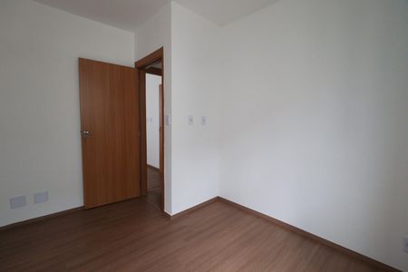 Casa de condomínio para alugar com 70m², 2 quartos e 1 vagaQuarto 1