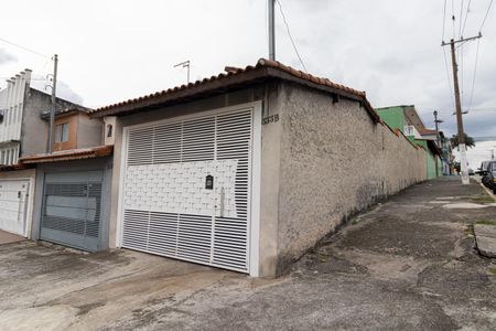 Casa à venda com 115m², 2 quartos e 1 vagaFachada