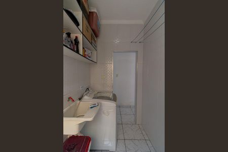 Casa à venda com 115m², 2 quartos e 1 vagaÁrea de Serviço