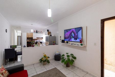 Casa à venda com 115m², 2 quartos e 1 vagaSala e Cozinha 