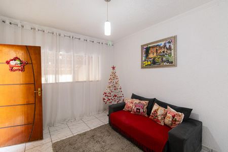 Casa à venda com 115m², 2 quartos e 1 vagaSala e Cozinha 