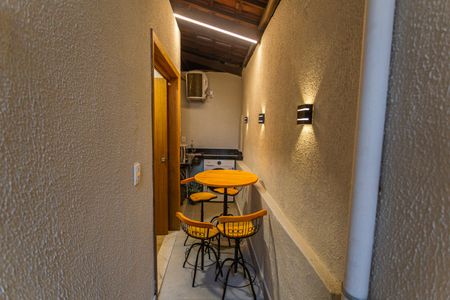 Apartamento para alugar com 50m², 2 quartos e sem vagaÁrea Privativa/Área de Serviço