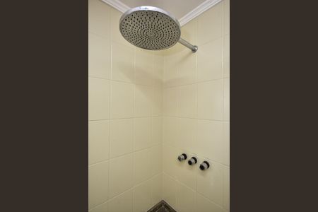 Apartamento à venda com 254m², 3 quartos e 5 vagasBanheiro 1 da Suíte 2