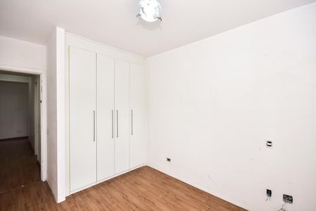 Apartamento à venda com 254m², 3 quartos e 5 vagasQuarto