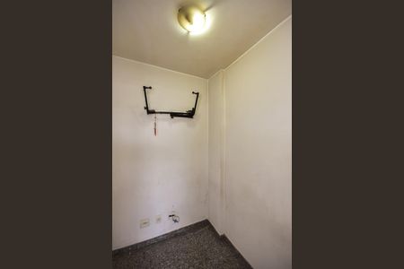 Apartamento à venda com 254m², 3 quartos e 5 vagasQuarto de Serviço 1