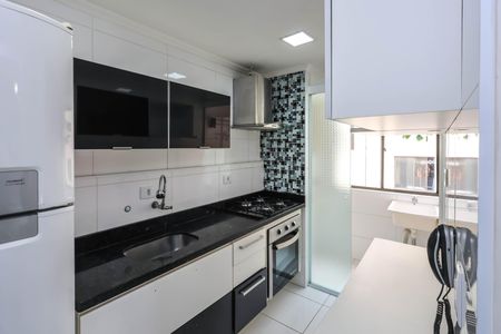 Apartamento à venda com 60m², 2 quartos e 1 vaga Apartamento à venda com 60m², 2 quartos e 1 vagaCozinha