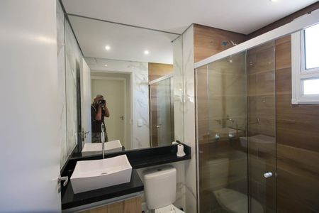 Banheiro de apartamento para alugar com 2 quartos, 46m² em Cidade São Mateus, São Paulo