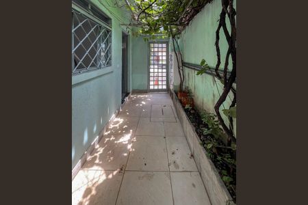 Casa para alugar com 40m², 1 quarto e sem vagaQuintal