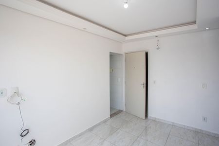Sala de apartamento para alugar com 2 quartos, 42m² em Canhema, Diadema
