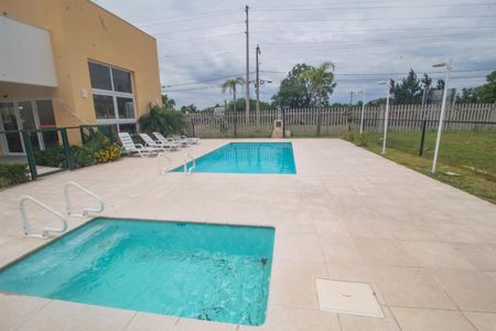 Casa à venda com 112m², 3 quartos e 2 vagasÁrea comum - Piscina