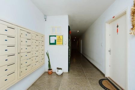 Foto 09 de kitnet/studio à venda com 1 quarto, 32m² em São João, Porto Alegre