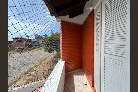 Casa à venda com 220m², 4 quartos e 2 vagasSacada 2