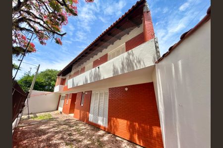 Fachada de casa à venda com 4 quartos, 220m² em Jardim America, São Leopoldo