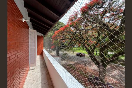 Casa à venda com 220m², 4 quartos e 2 vagasSacada