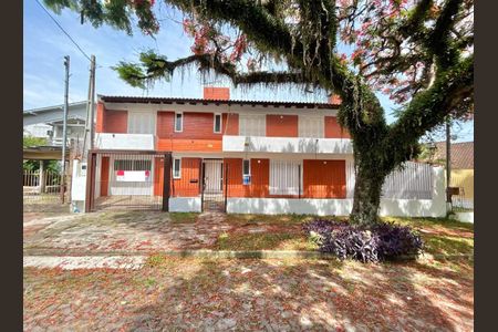 Casa à venda com 220m², 4 quartos e 2 vagasPlaca