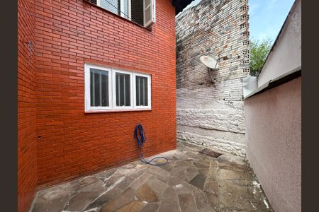 Casa à venda com 220m², 4 quartos e 2 vagasPátio