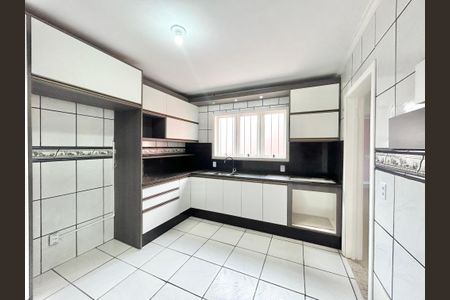 Casa à venda com 220m², 4 quartos e 2 vagasCozinha