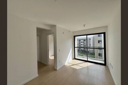 Sala de apartamento para alugar com 2 quartos, 52m² em Recreio dos Bandeirantes, Rio de Janeiro