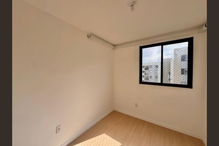 Quarto  de apartamento para alugar com 2 quartos, 52m² em Recreio dos Bandeirantes, Rio de Janeiro