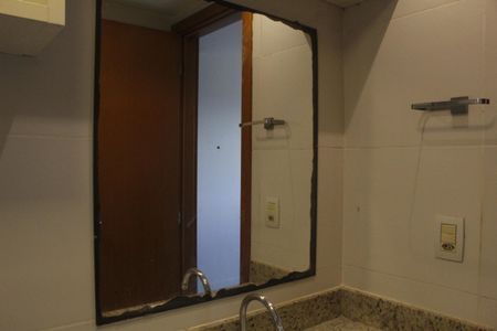 Apartamento à venda com 85m², 3 quartos e 2 vagasBanheiro da Suíte
