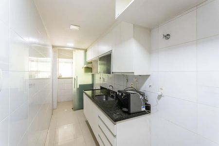 Apartamento à venda com 85m², 3 quartos e 2 vagasCozinha e Área de Serviço